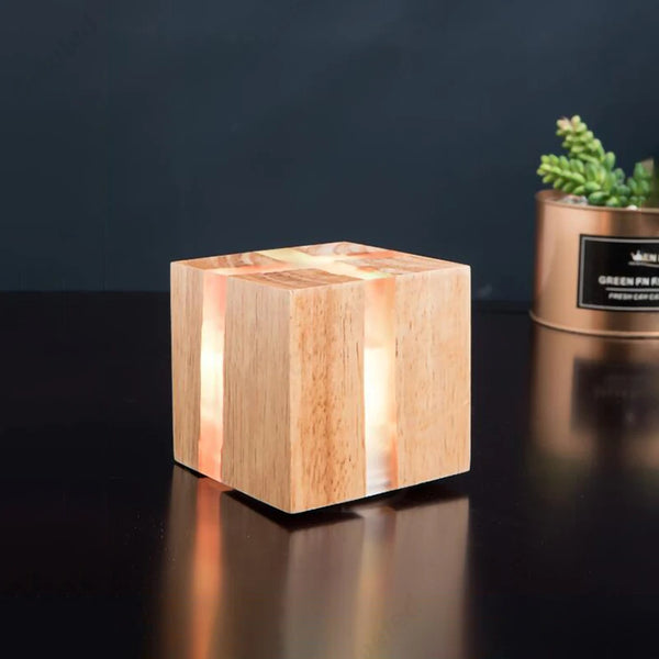Applique murale cube en bois
