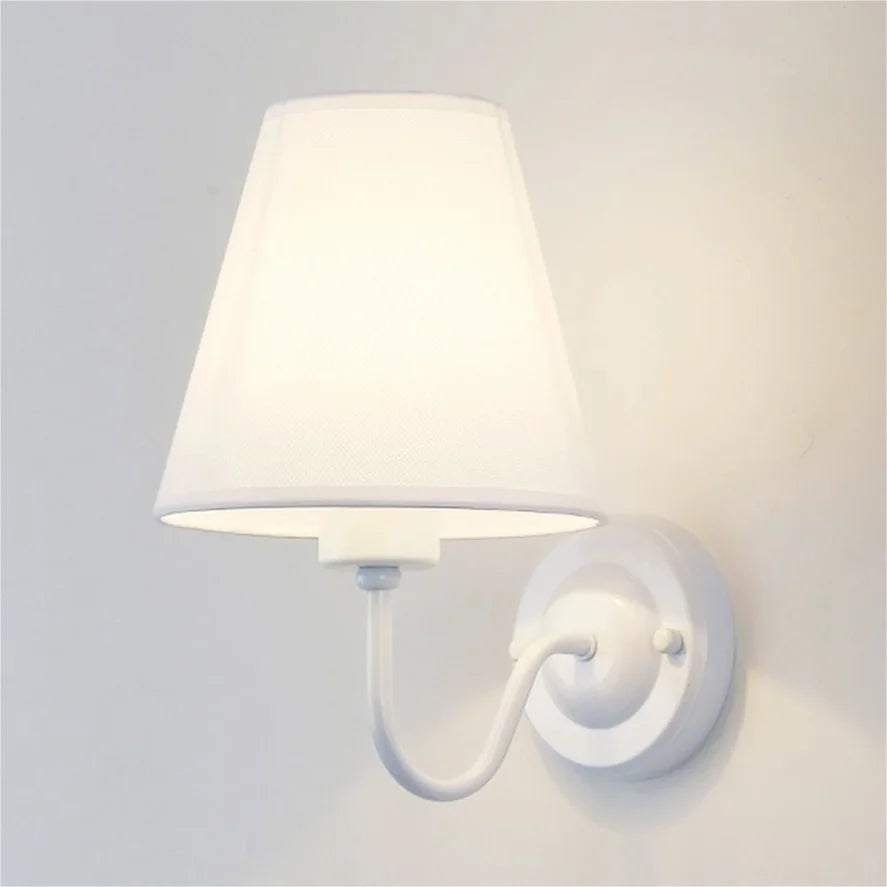 Applique murale abat jour tissu