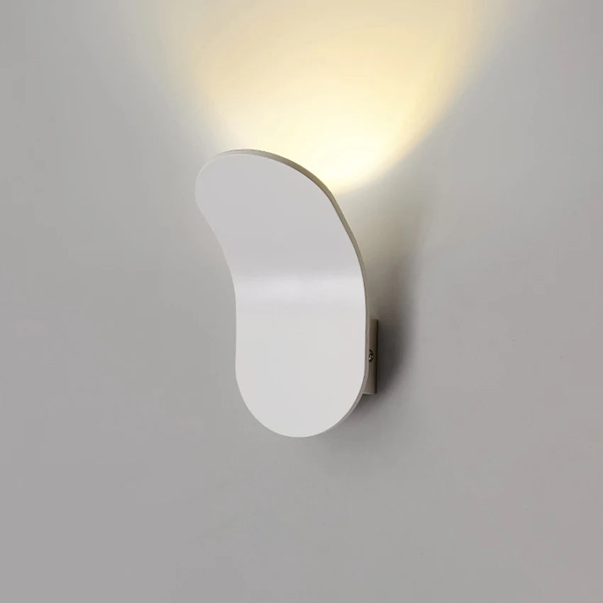 Applique murale noire pour escalier