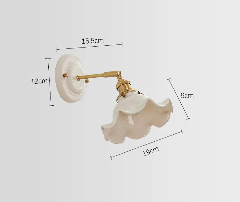 Applique murale LED céramique et cuivre orientable style nordique