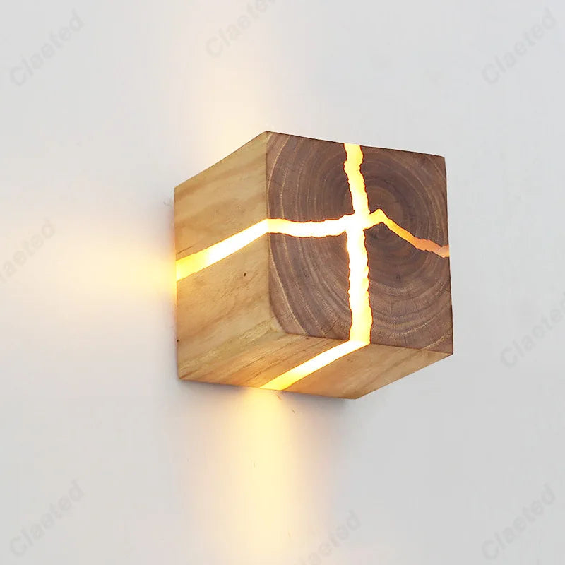 Applique murale cube en bois